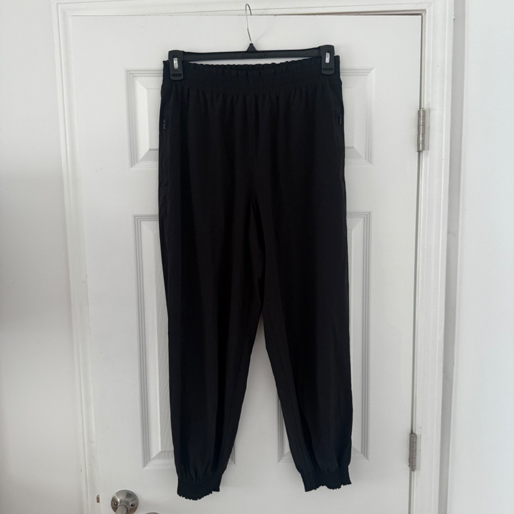 Athleta Black Jogger Pants‎ Elastic Waist Zip Pockets Size 8 Solid Gym Workout
